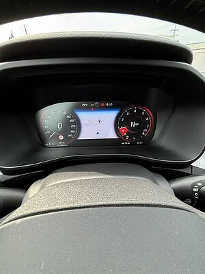 Volvo  XC40 Momentum 2WD