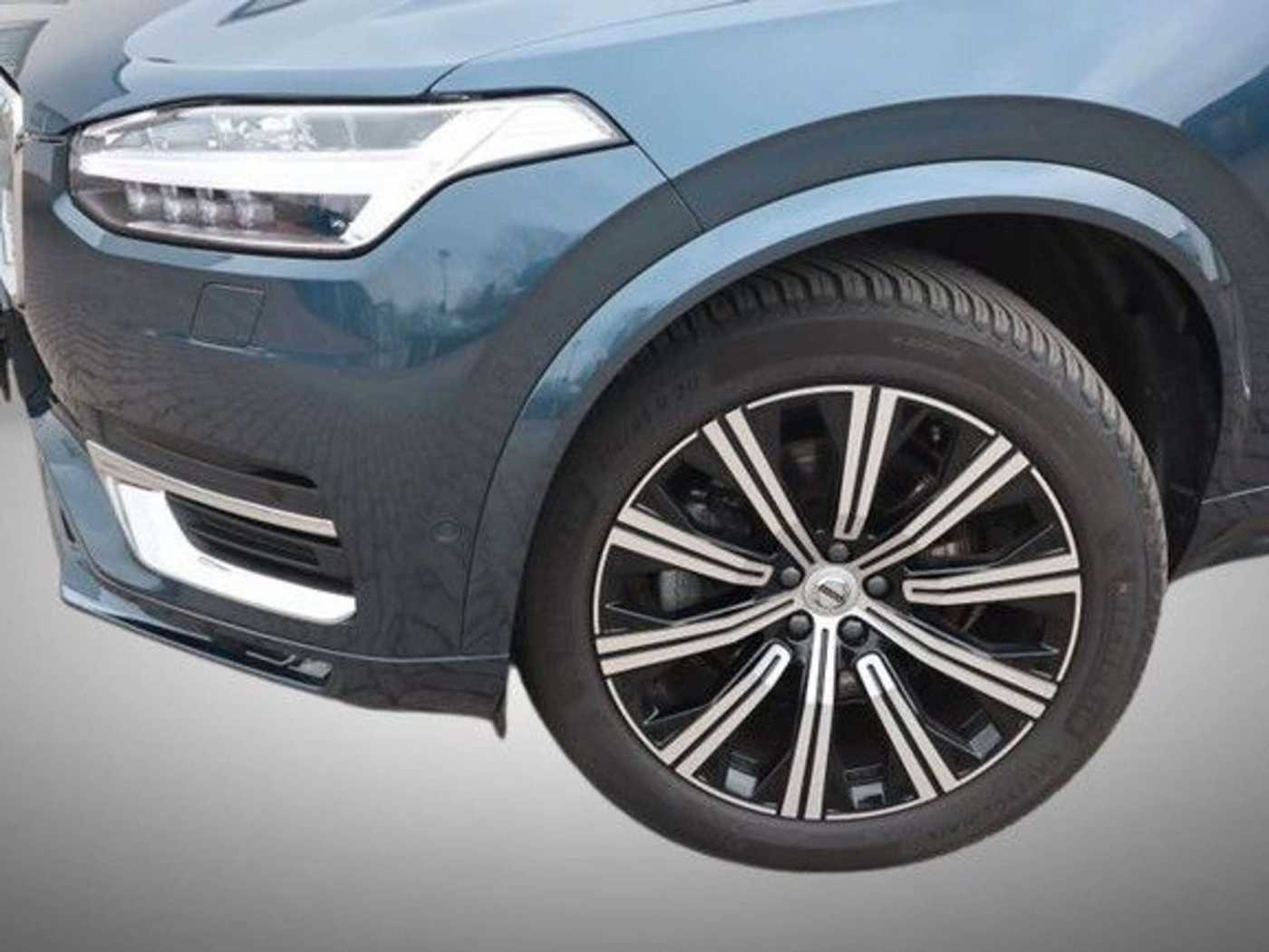 Volvo  *Plus Bright*AWD*SD*AHK*Standh*Licht-P*