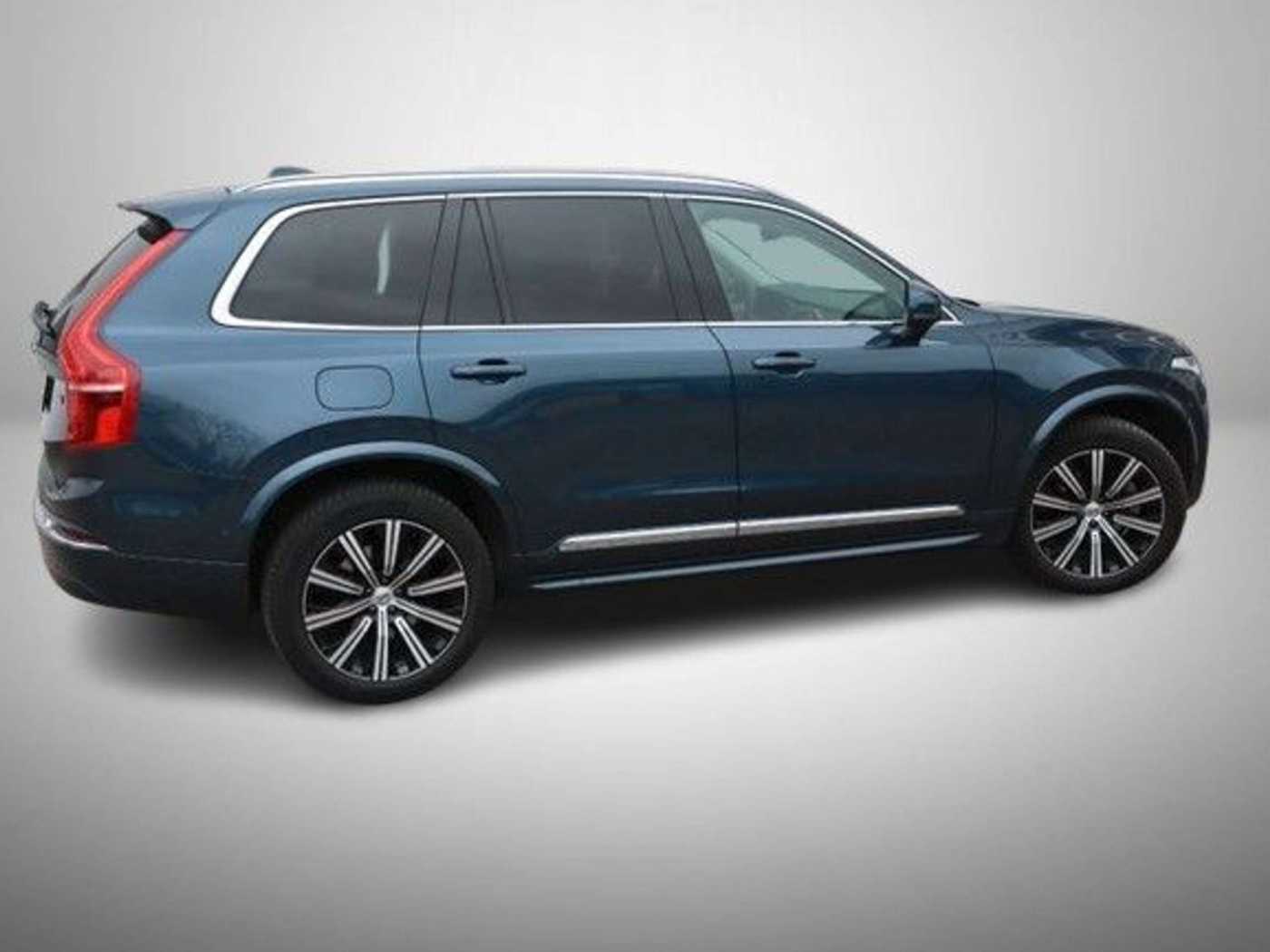 Volvo  *Plus Bright*AWD*SD*AHK*Standh*Licht-P*