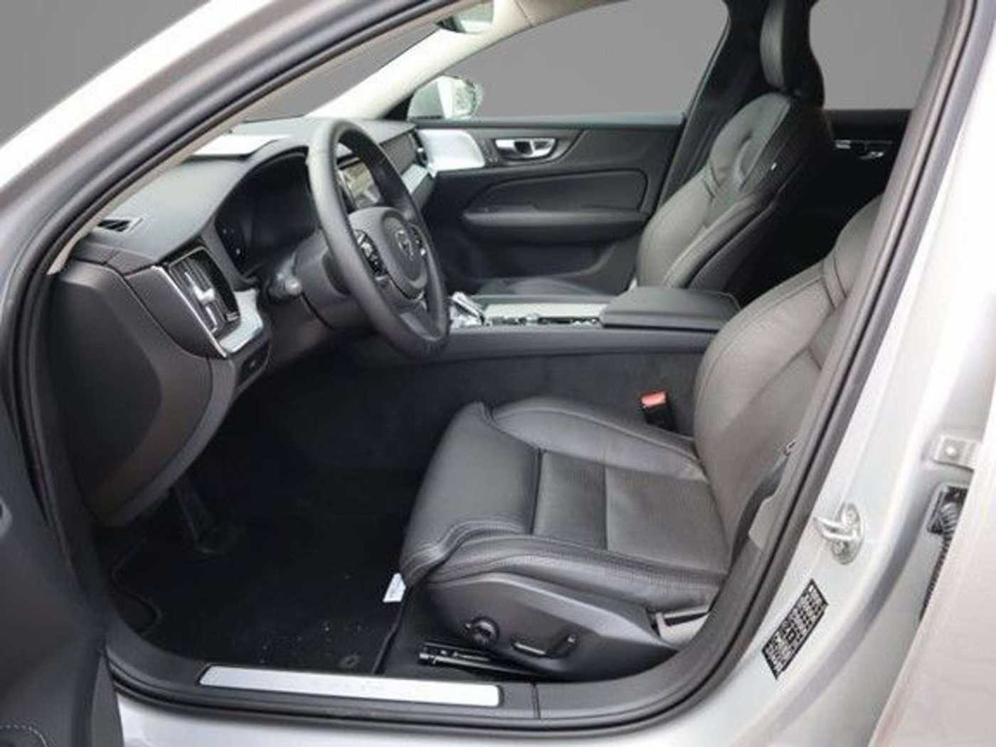 Volvo  Ultimate AWD Bowers Standh AHK