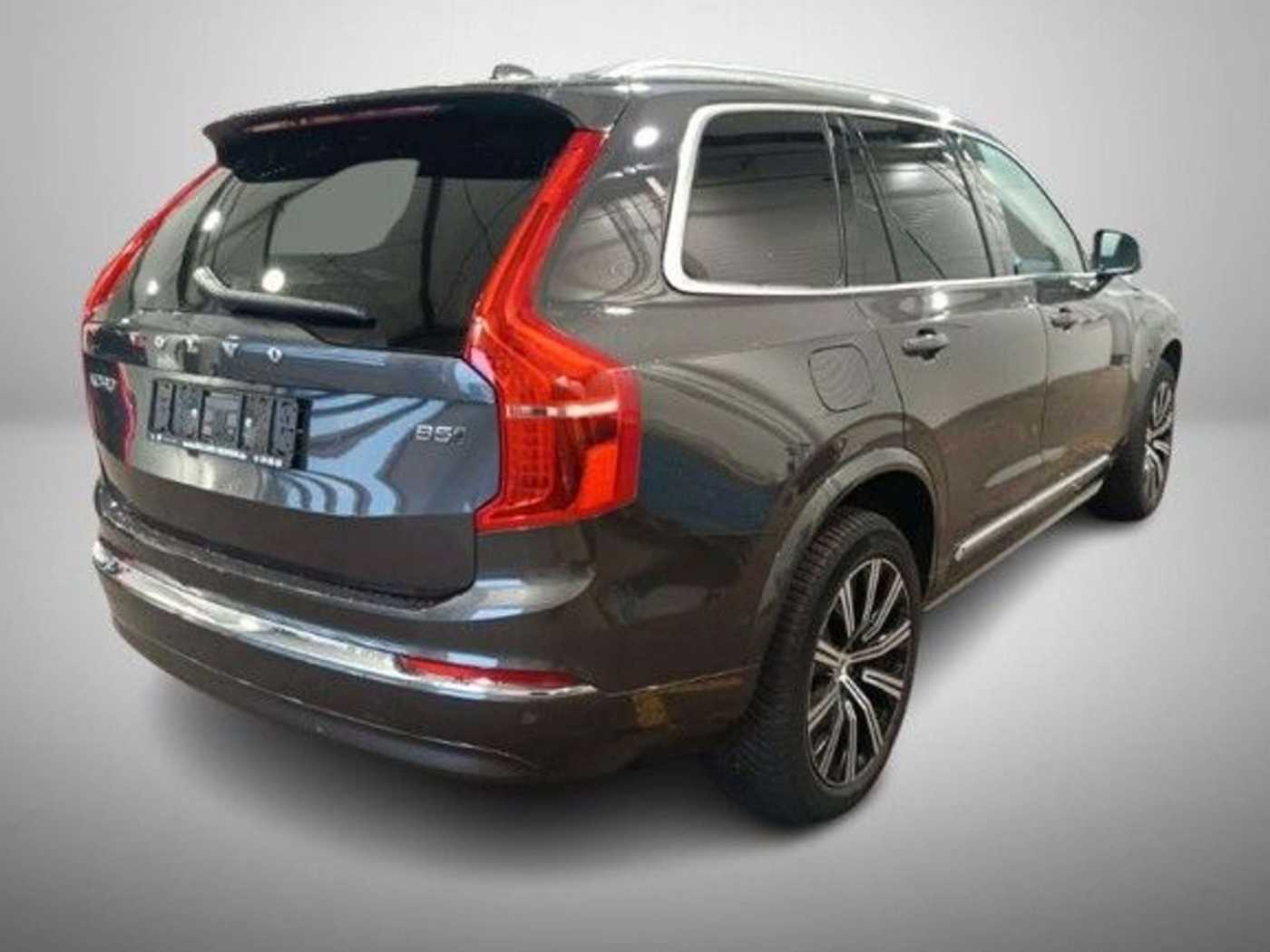 Volvo  Plus Bright*SD*360°*Standh*AHK*Licht-P*