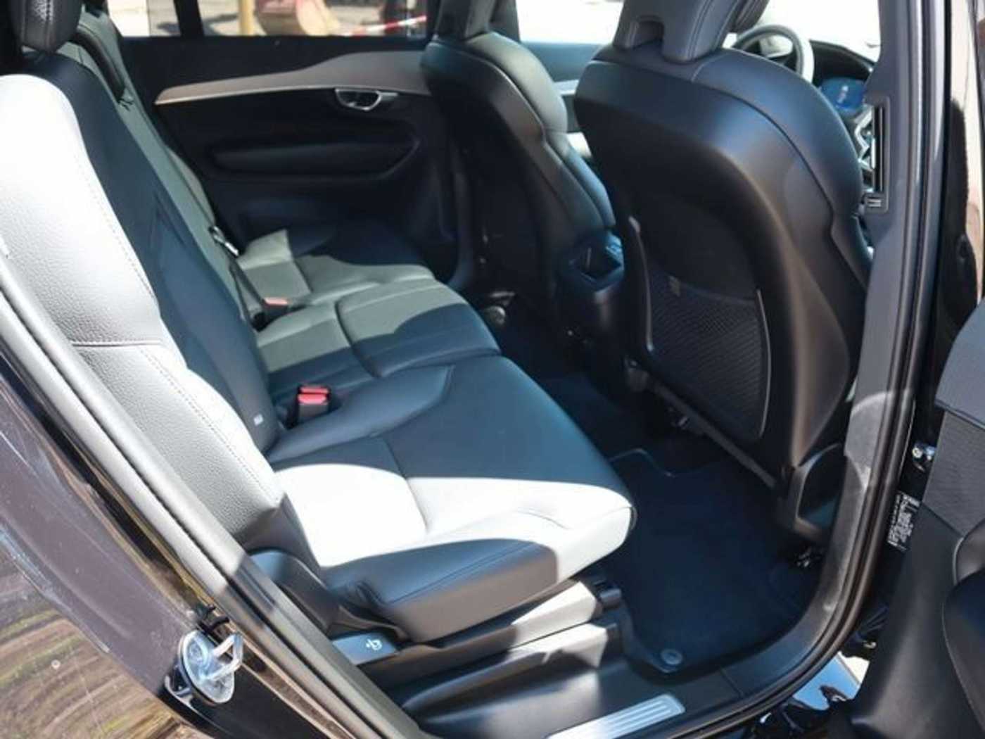 Volvo  Plus Bright*AWD*SD*360GradK*Standh*