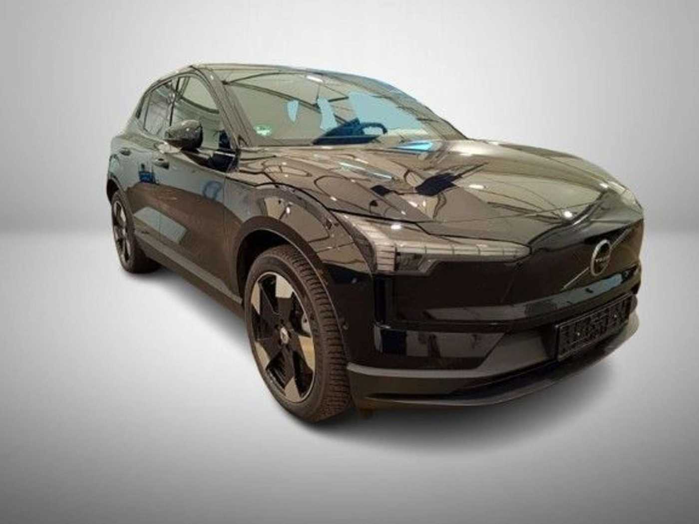 Volvo  Ultra AWD Performance Pure Electric