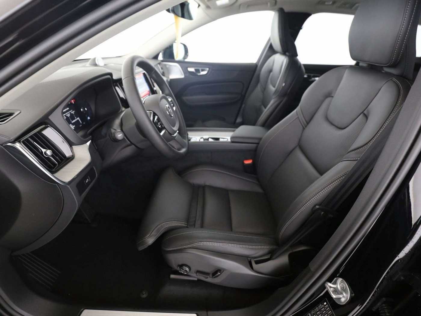 Volvo  Ultra Dark*AWD*