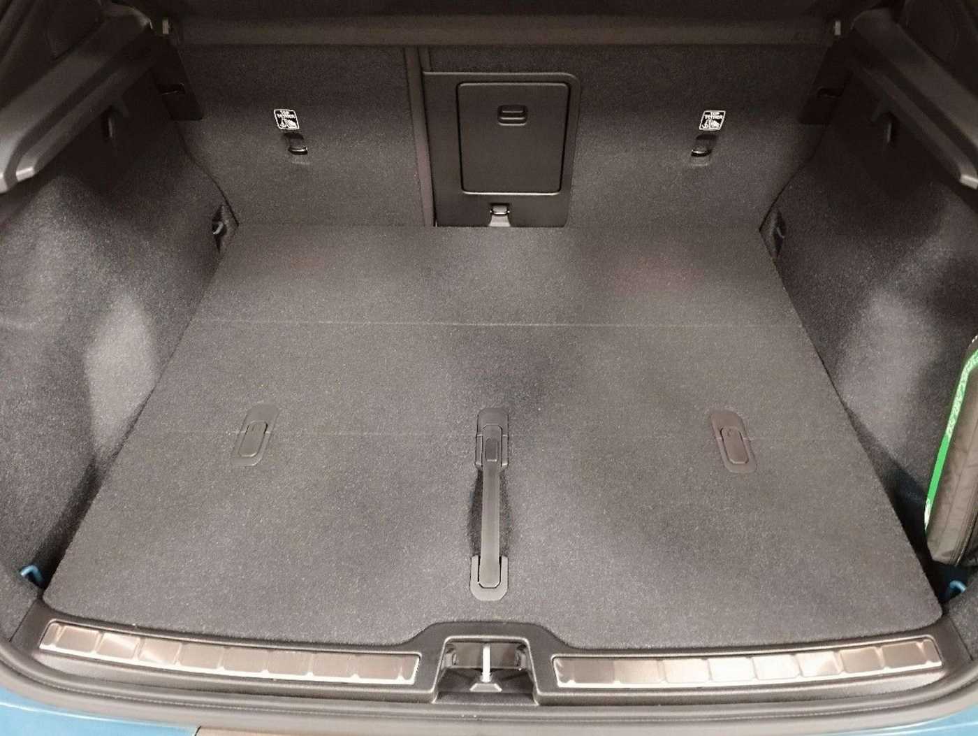 Volvo  Plus* Electric*Winter-P*