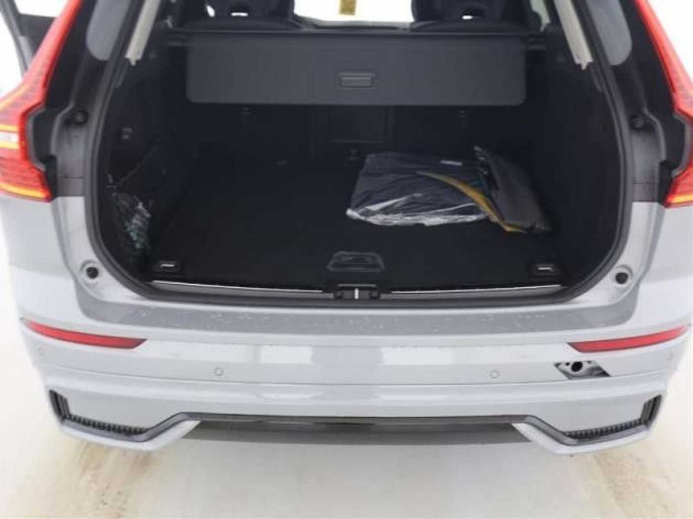 Volvo  T6 Plus Dark'*Hybrid*AWD*360°*Leder*