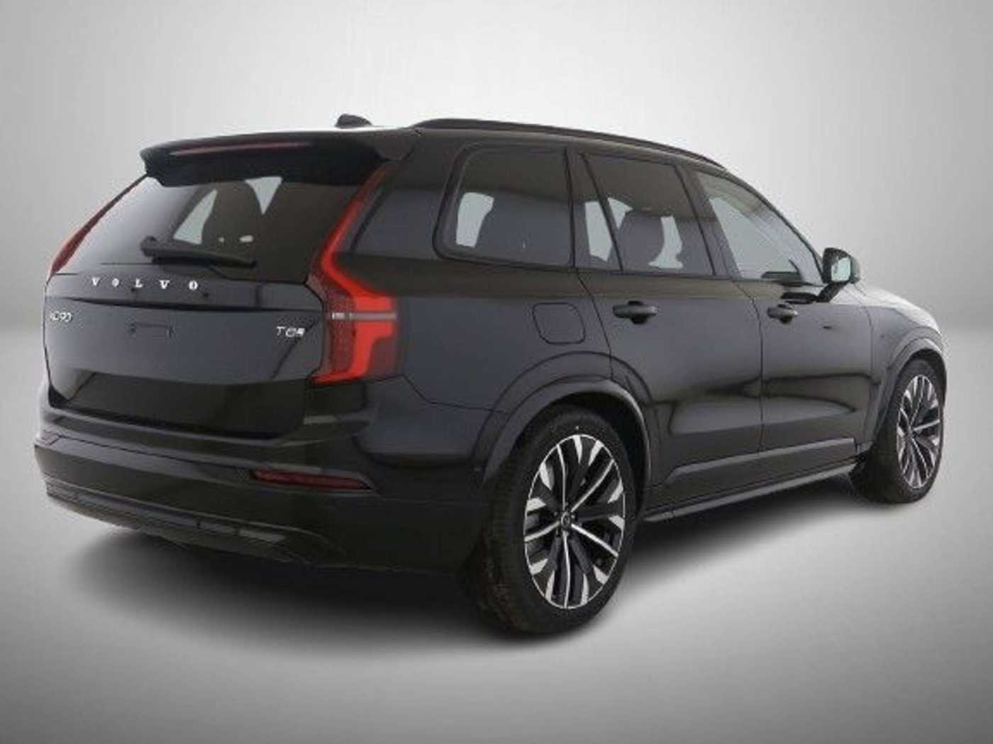 Volvo  Facelift Ultra Dark*LuftFW*AHK*Bowers*