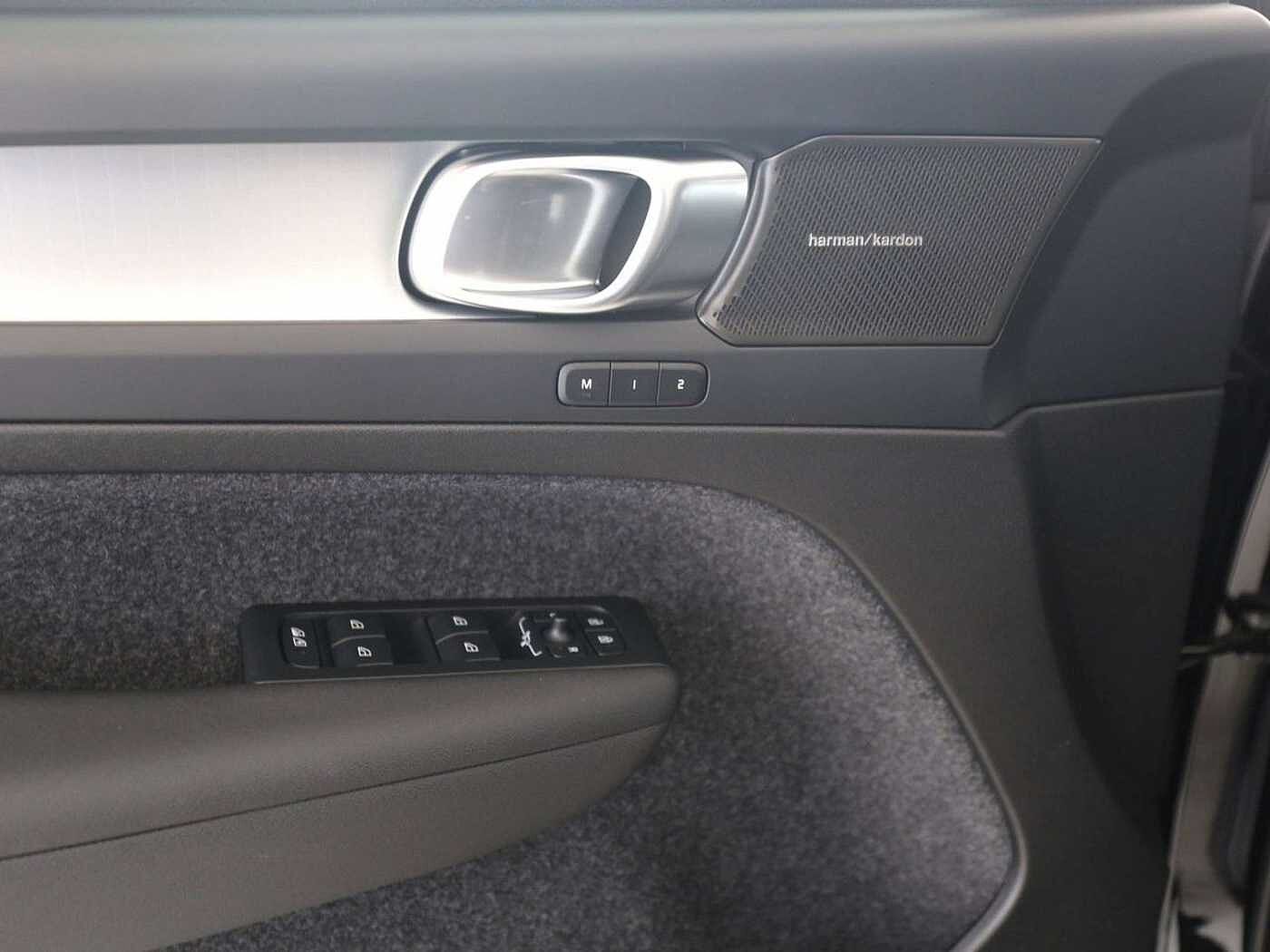 Volvo  Plus Black Edition*360°K*Pixel-LED*