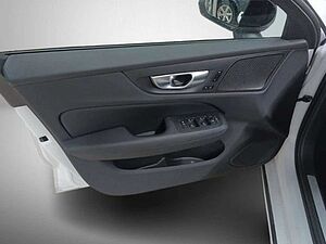 Volvo  Ultimate Dark*Diesel*AHK*Standh*360°*WinterP
