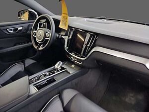 Volvo  Diesel*Plus Dark*Standh*BLIS*360°*Licht-P*