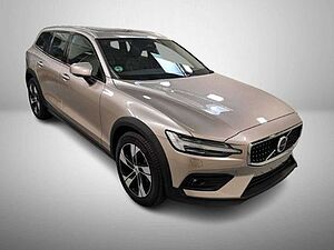 Volvo  *Ultimate Bright*Winter-P*360°*wenig Kilom