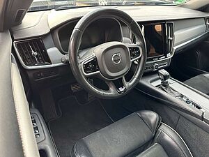 Volvo  D5*R Design*AWD*Licht*Standh*Xenium*Autom.
