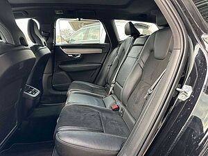 Volvo  D5*R Design*AWD*Licht*Standh*Xenium*Autom.