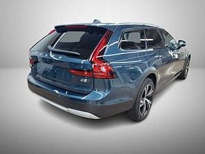 Volvo  V90 CC Cross Country Plus*AWD*AHK*360° K*Standh*