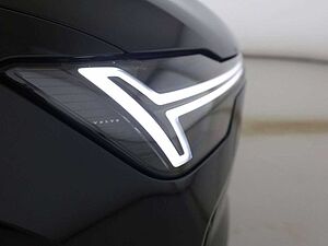 Volvo  Facelift Ultra Dark*LuftFW*AHK*Bowers*