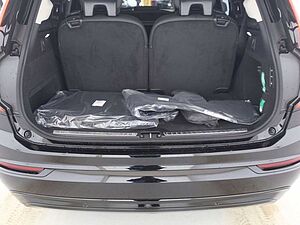 Volvo  Facelift Ultra Dark*LuftFW*AHK*Bowers*
