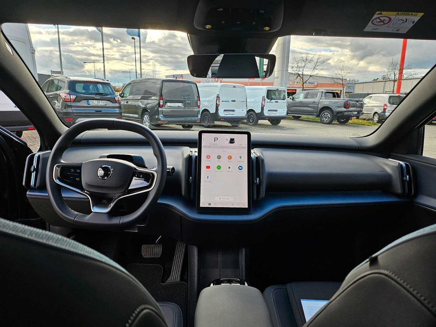 Volvo  Ultra 2WD Pure Electric inkl. Winterr.