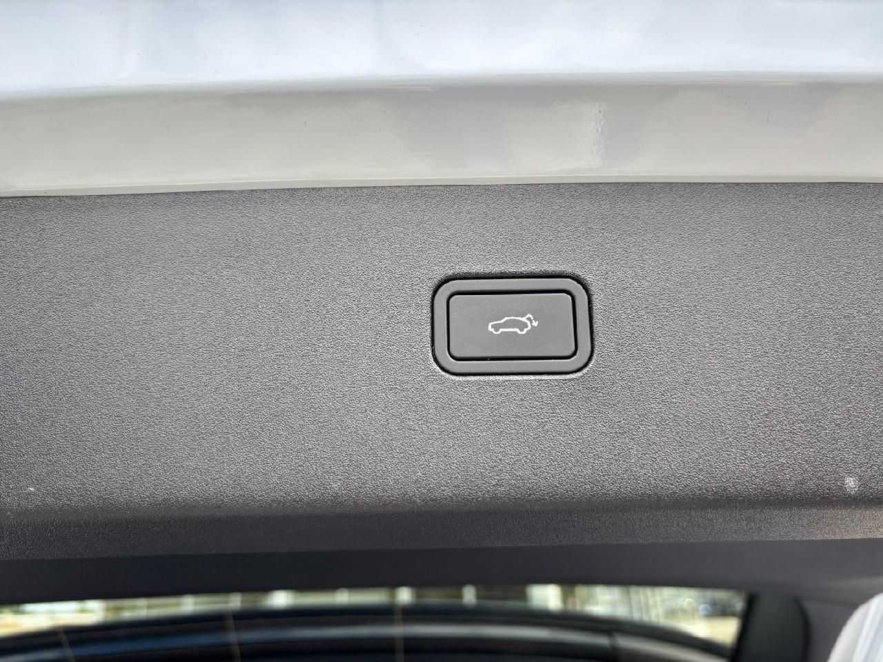 Volvo  Performance Ultra AWD inkl. Winterr.