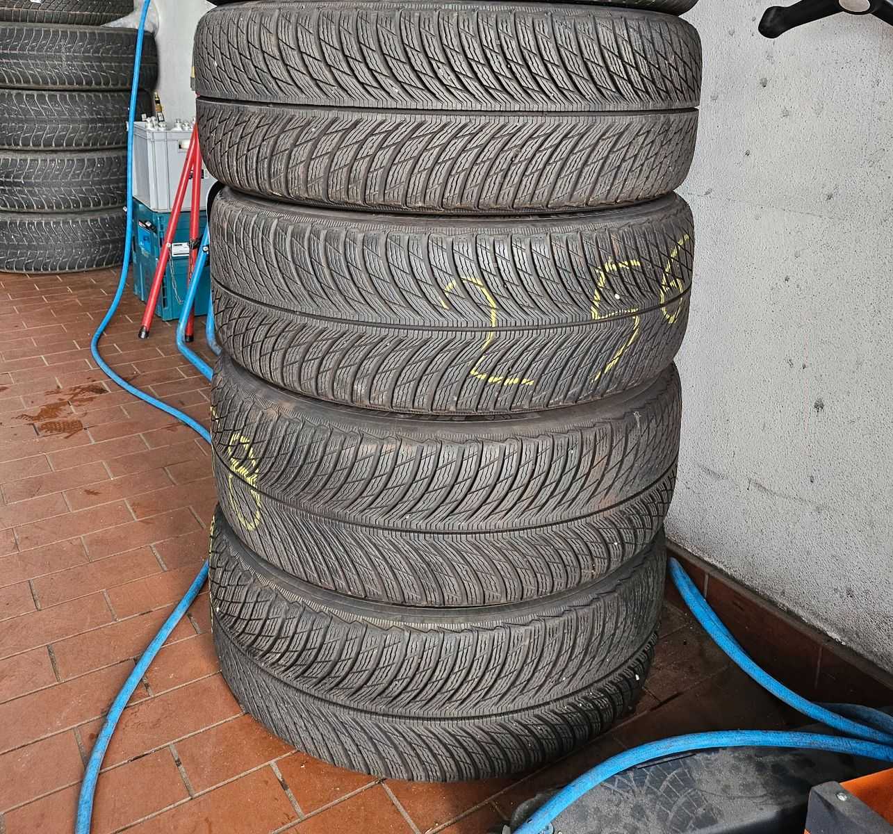 Volvo  Performance Ultra AWD inkl. Winterr.