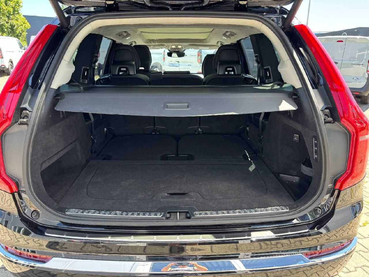 Volvo  Ultimate Bright AWD