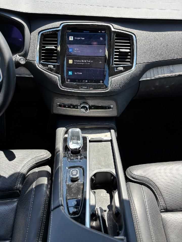 Volvo  Ultimate Bright AWD