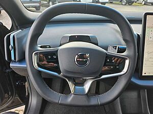 Volvo  Ultra 2WD Pure Electric inkl. Winterr.