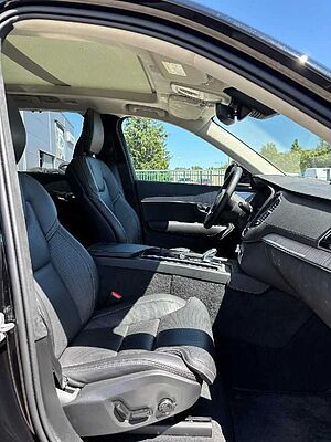 Volvo  Ultimate Bright AWD