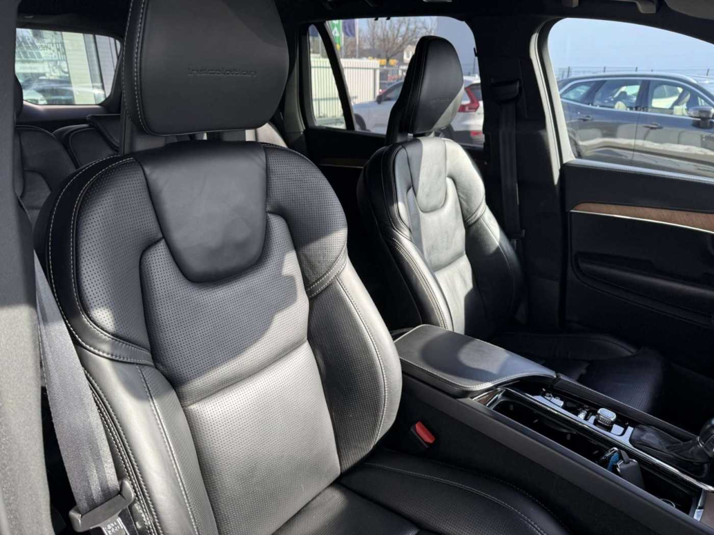 Volvo  D5 AWD Inscription (EURO 6d-TEMP) Klima Leder