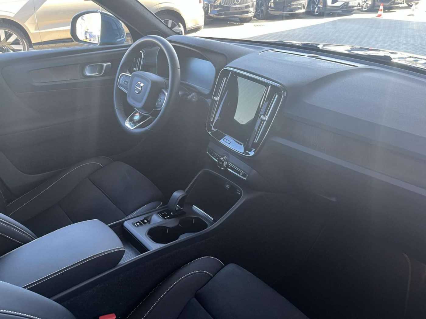 Volvo  T5 2WD Core Plug-In (E6d) Klima Rückfahrkamera