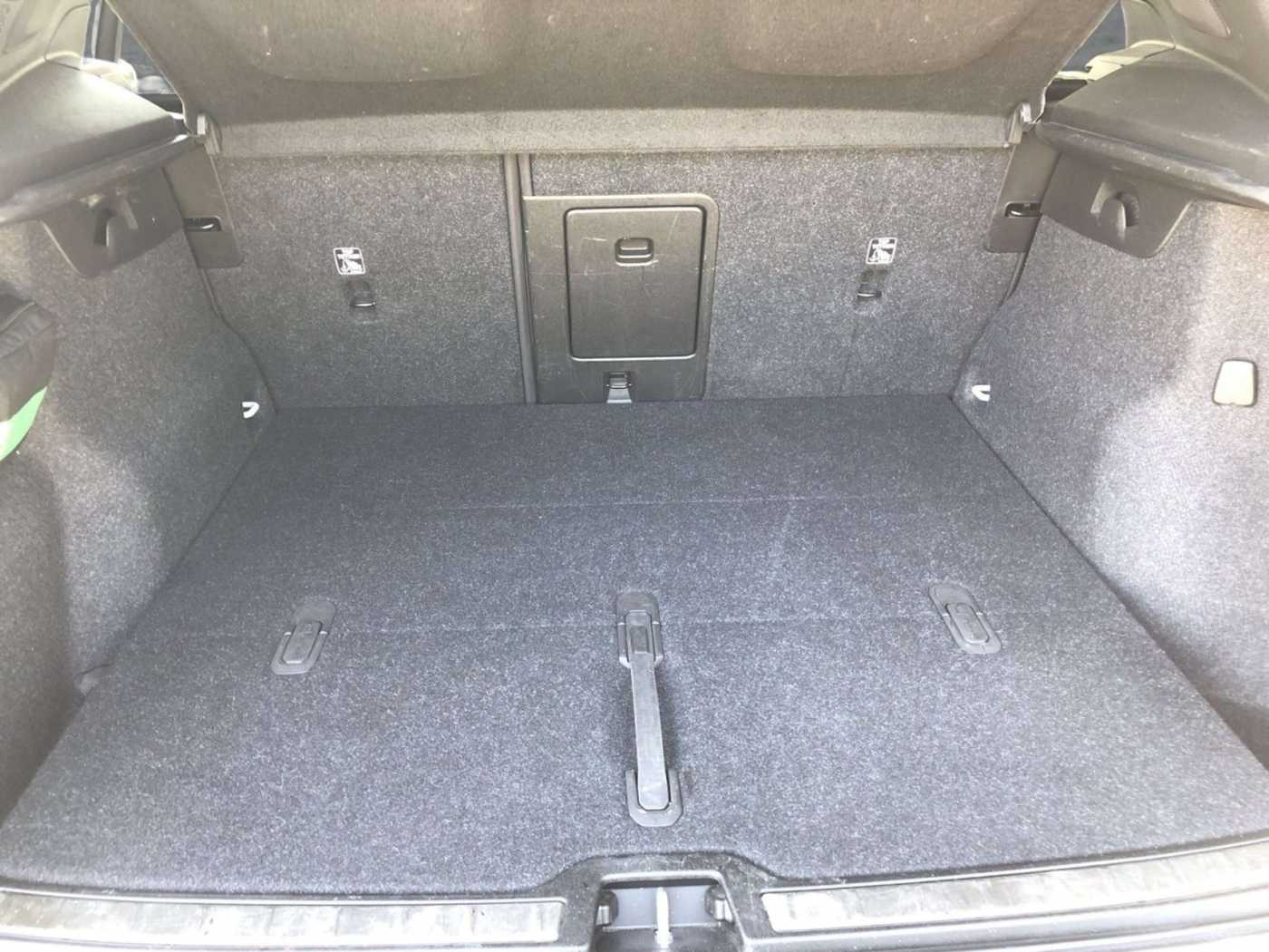 Volvo  T2 2WD Plus Bright (EURO 6d) Klima Navi