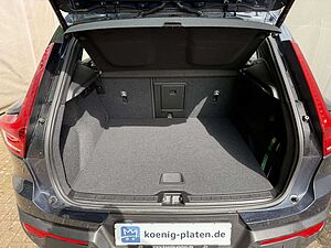 Volvo  D3 2WD Momentum Pro (EURO 6d-TEMP) Klima Navi