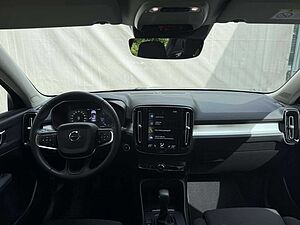 Volvo  D3 2WD Momentum Pro (EURO 6d-TEMP) Klima Navi