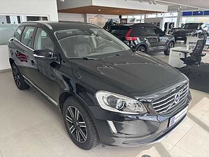 Volvo  D3 DPF 2WD Summum Klima Leder Einparkhilfe