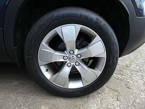 Volvo  D3 2WD Momentum Pro (EURO 6d-TEMP) Klima Navi