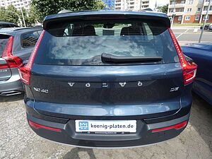 Volvo  D3 2WD Momentum Pro (EURO 6d-TEMP) Klima Navi