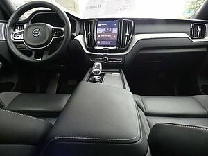 Volvo  B5 (Benzin) AWD Ultimate Dark (EURO 6d) Klima