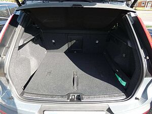 Volvo  D4 AWD R-Design (EURO 6d-TEMP) Klima Navi