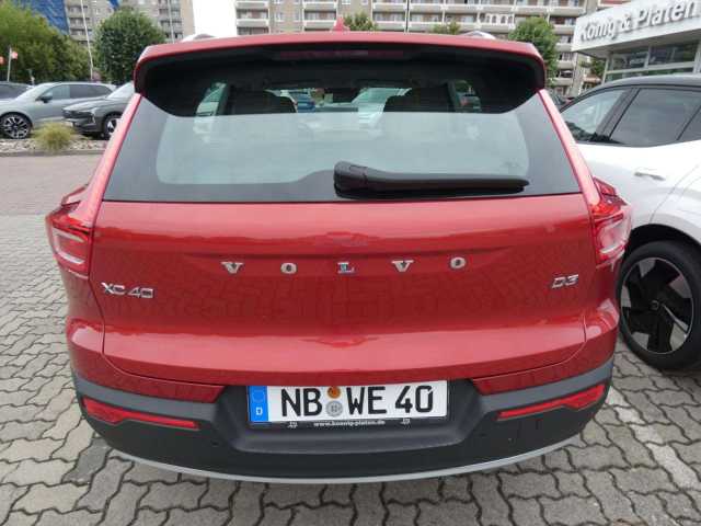 Volvo  D3 Momentum Pro (EURO 6d-TEMP) Klima Navi