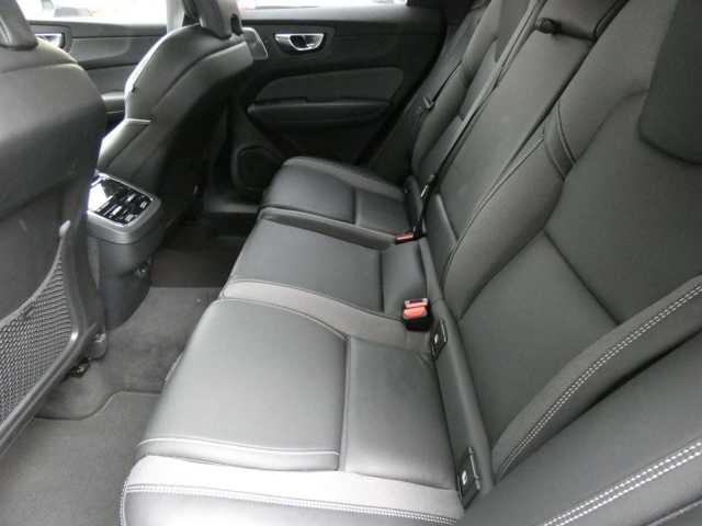 Volvo  B5 (Benzin) AWD Ultimate Dark (EURO 6d) Klima