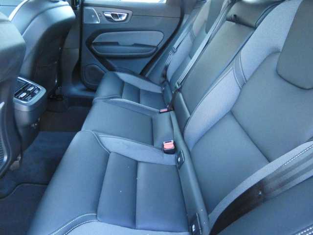 Volvo  B5 (Diesel) AWD Ultimate Dark (EURO 6d) Klima