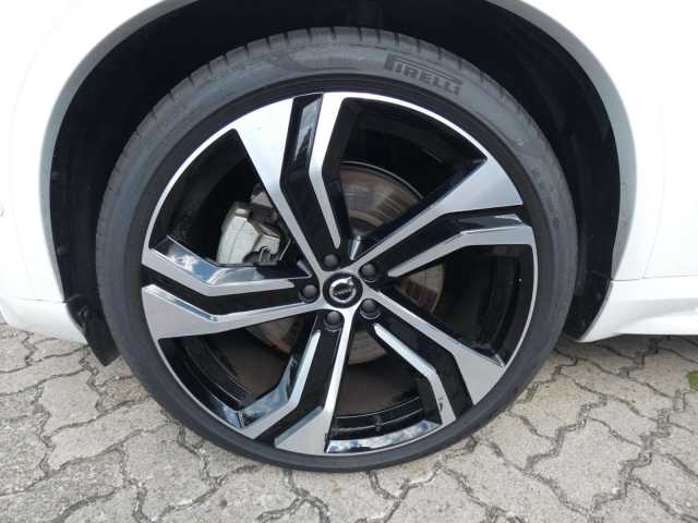 Volvo  T8 AWD Ultra Dark Plug-In (EURO 6d) Klima Navi
