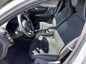 Volvo  T4 Ultimate Dark Recharge Plug-In Hybrid Klima
