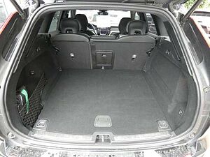 Volvo  B5 (Benzin) AWD Ultimate Dark (EURO 6d) Klima