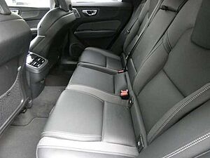 Volvo  B5 (Benzin) AWD Ultimate Dark (EURO 6d) Klima