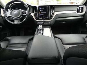 Volvo  B4 (Diesel) AWD Inscription (EURO 6d) Klima Navi