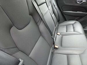 Volvo  B4 (Diesel) AWD Inscription (EURO 6d) Klima Navi
