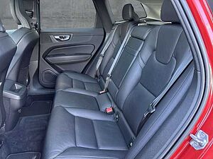 Volvo  B4 (Diesel) AWD Inscription (EURO 6d) Klima Navi