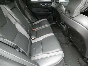 Volvo  B5 (Benzin) AWD Ultimate Dark (EURO 6d) Klima
