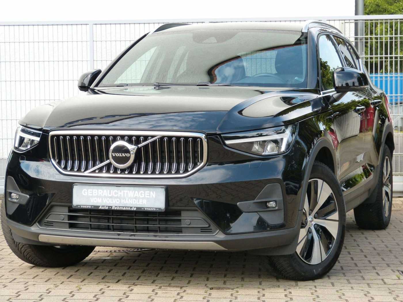 Volvo  T4 Core Recharge Plug-In Hybrid  ACC