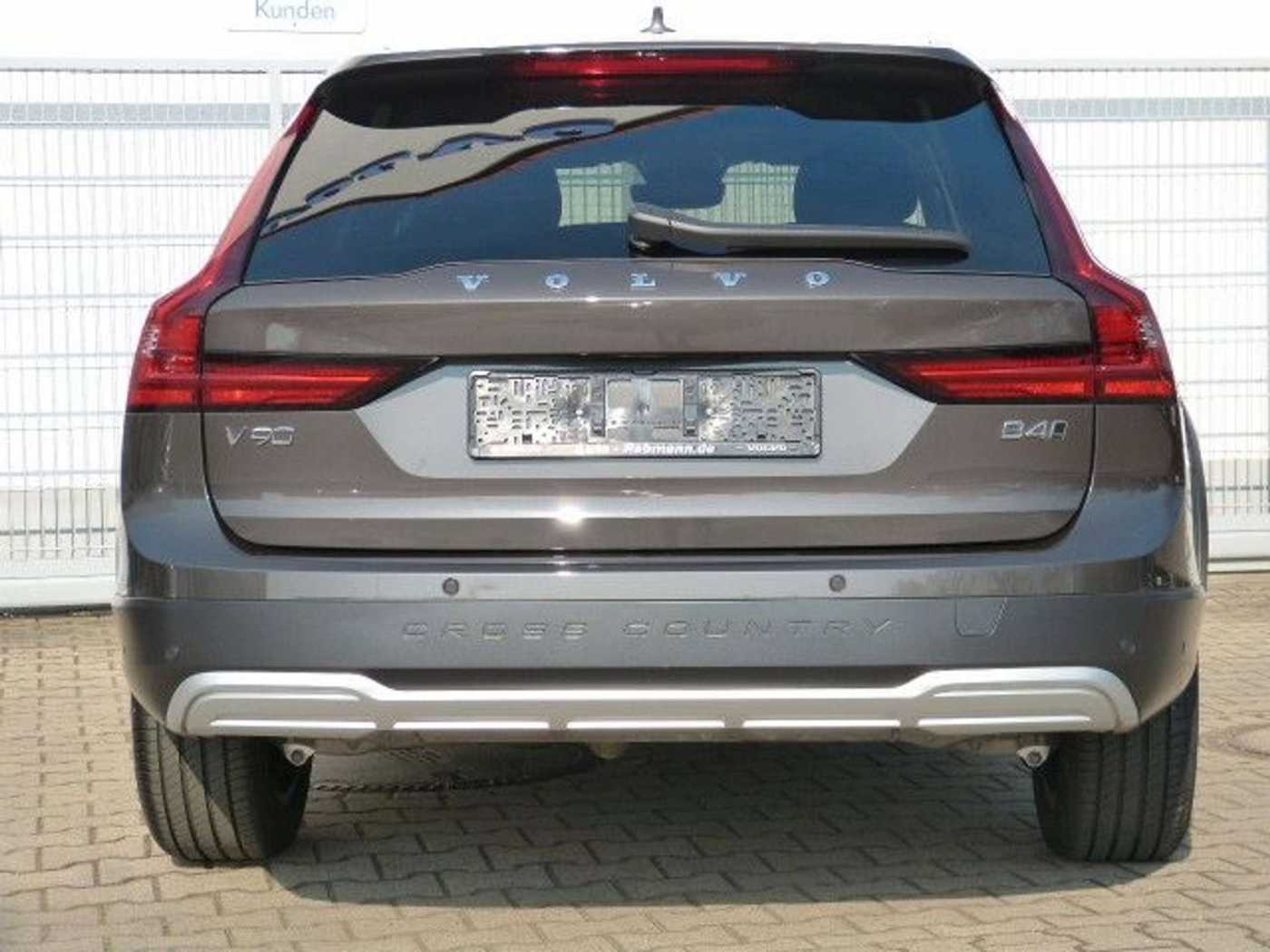 Volvo  V90 B4 Cross Country  Plus AWD Standhzg 360°